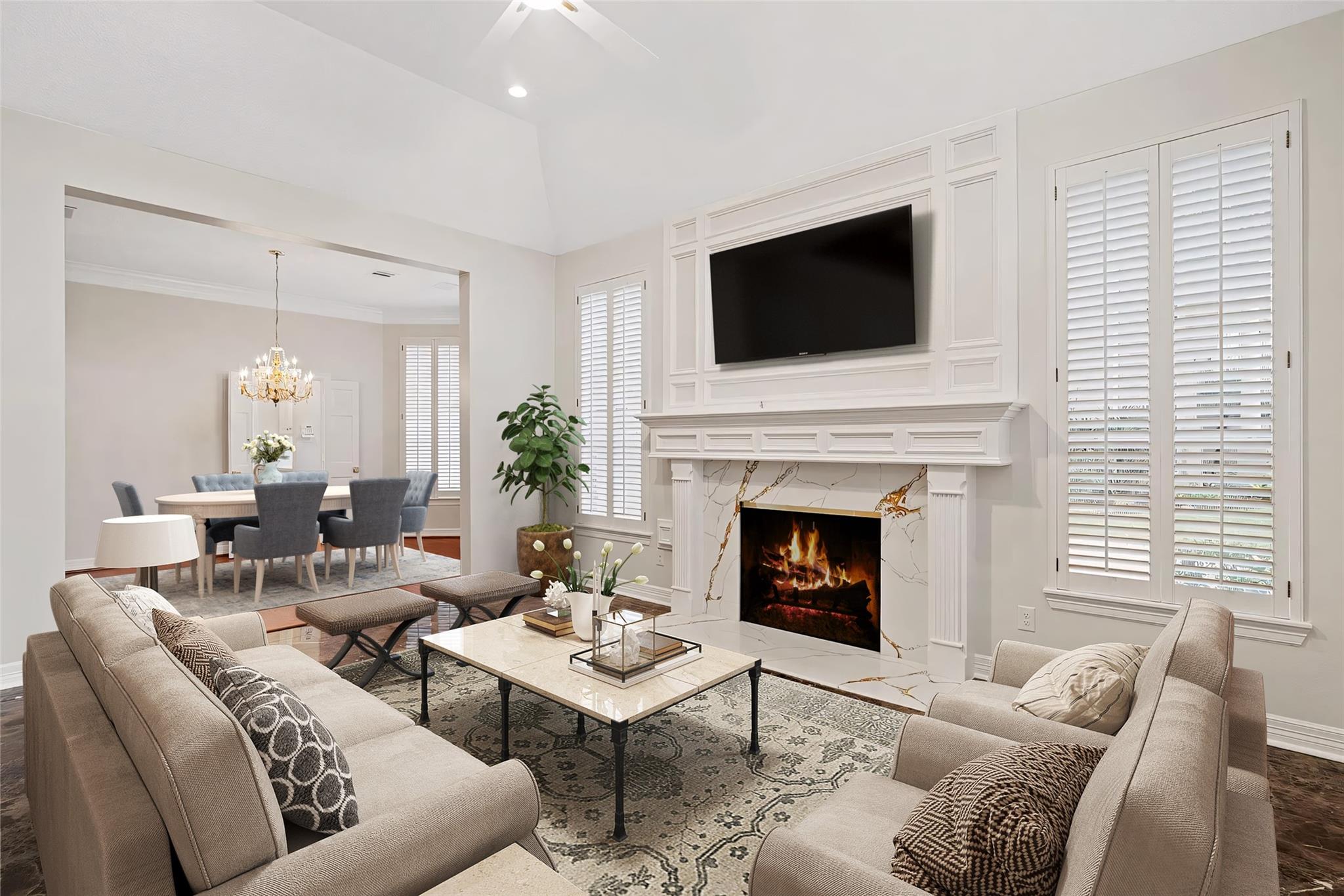 Sugar Land, Texas, 77479, United States, 5 Bedrooms Bedrooms, ,4 BathroomsBathrooms,Residential,Active,2012672