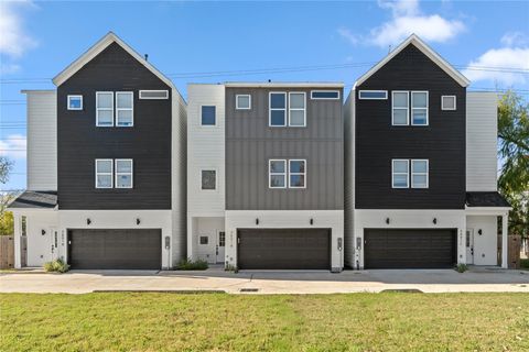 Photo of 3601 Rebecca Street #B, Houston, TX 77021 (MLS # 95905418)