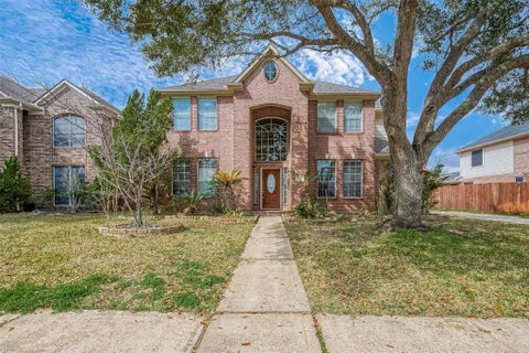 Photo of 2422 Leanett Way, Pearland, TX 77584 (MLS # 89658737)