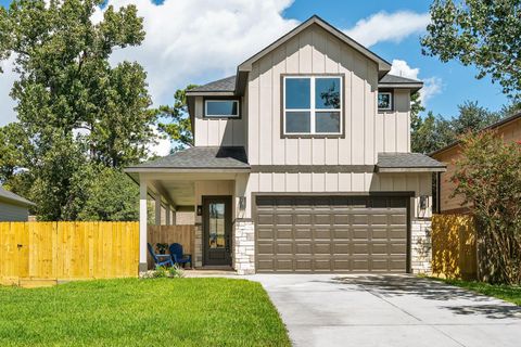 Photo of 22806 August Leaf Drive, Tomball, TX 77375 (MLS # 5288742)