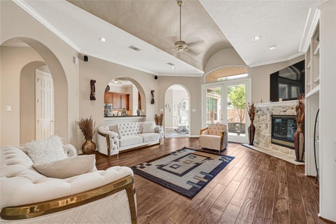 Tiny photo for 122 Marble Staff Court, Houston, TX 77069 (MLS # 73999248)