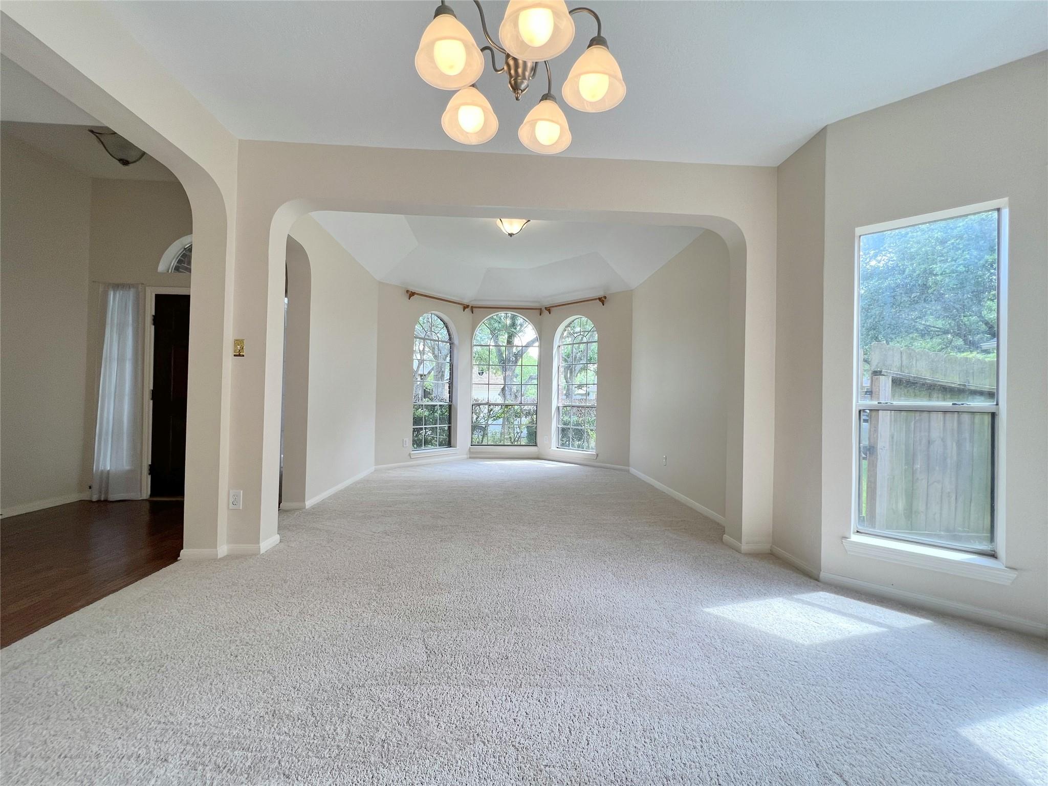 4723 Silverlake Drive
