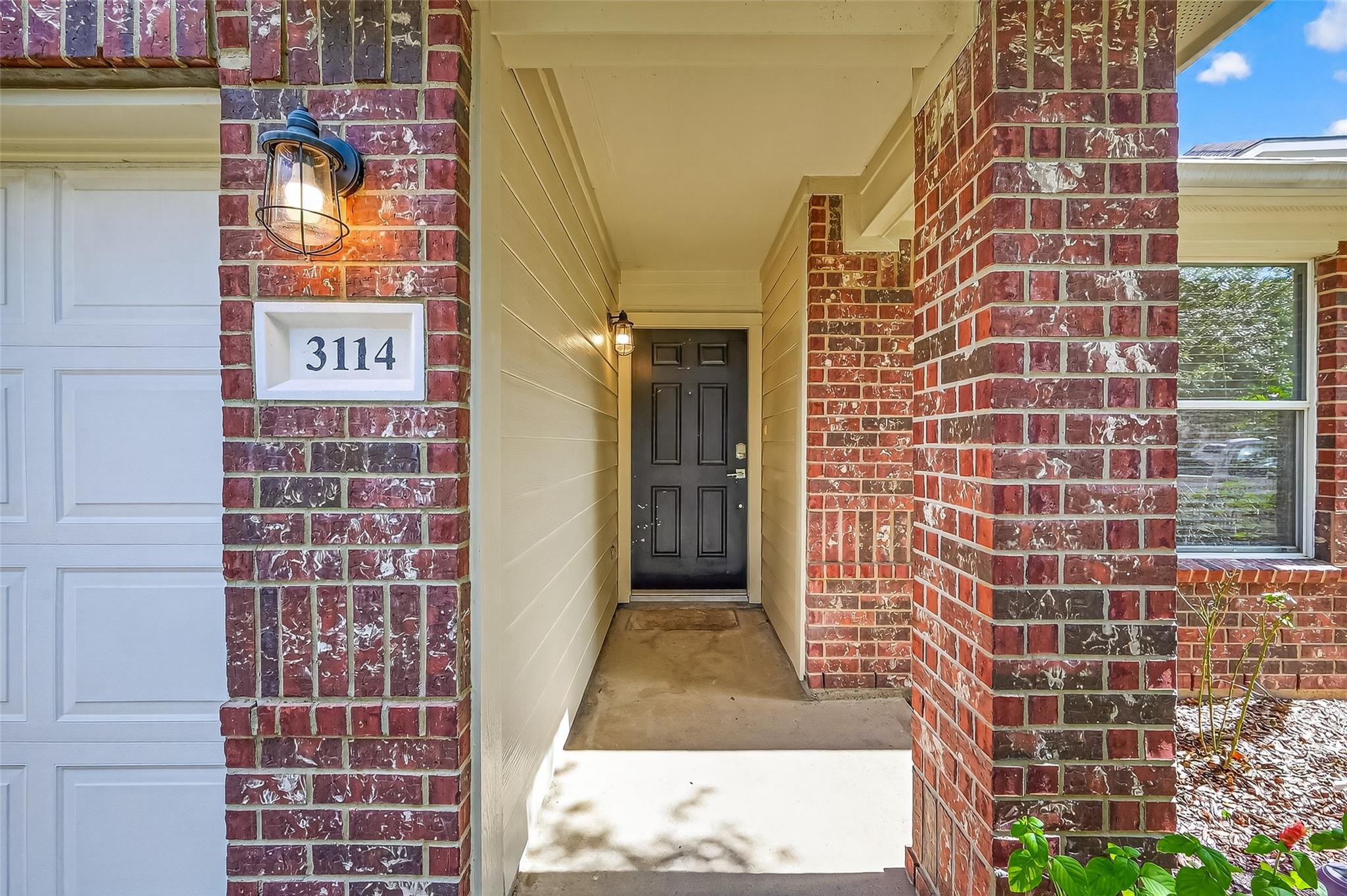 3114 Sabine Spring Lane