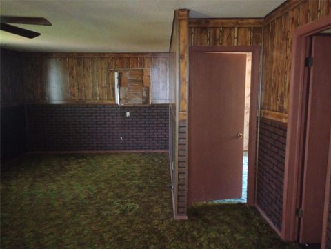Tiny photo for 202 Miller Street, Smithville, TX 78957 (MLS # 41366234)