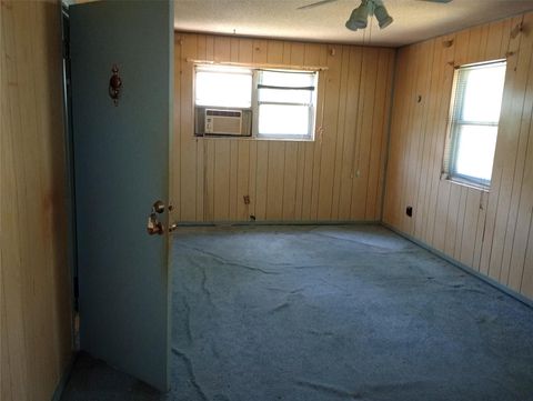 Tiny photo for 202 Miller Street, Smithville, TX 78957 (MLS # 41366234)
