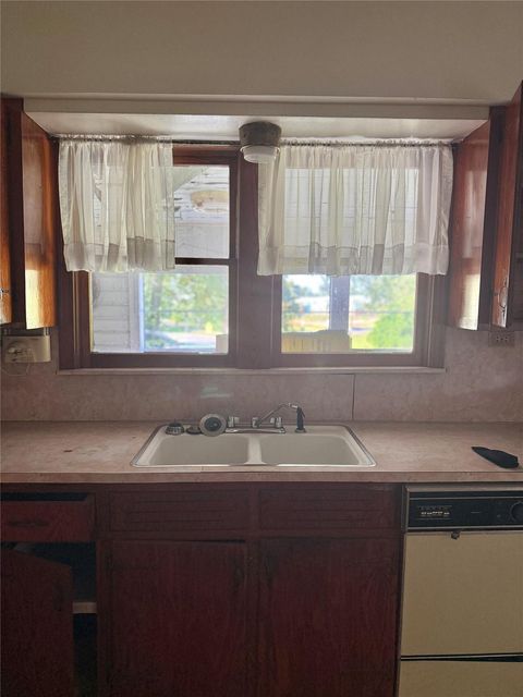 Tiny photo for 809 W Elder ST, Colmesneil, TX 75938 (MLS # 71316153)