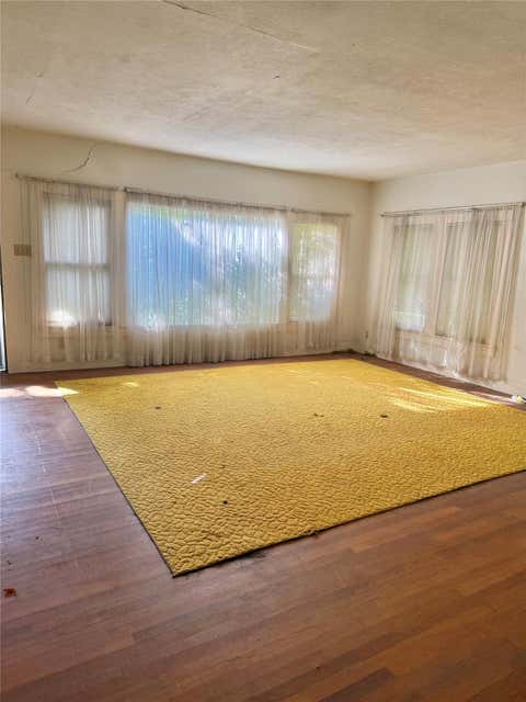 Tiny photo for 809 W Elder ST, Colmesneil, TX 75938 (MLS # 71316153)