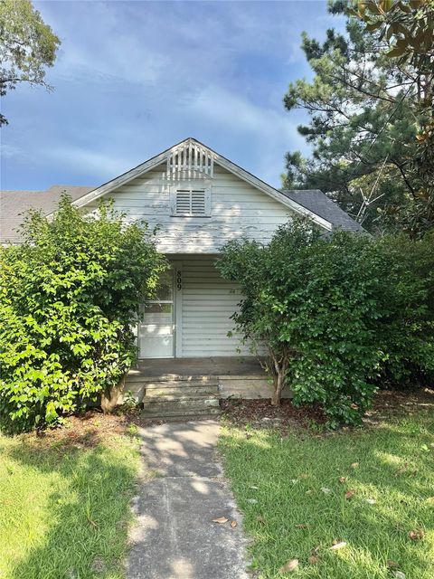 Tiny photo for 809 W Elder ST, Colmesneil, TX 75938 (MLS # 71316153)