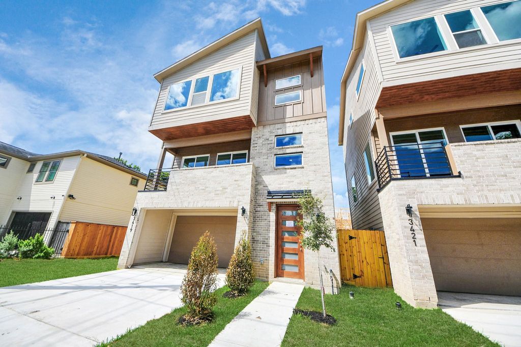 Photo of 3419 Arlington Street, Houston, TX 77018 (MLS # 6852734)