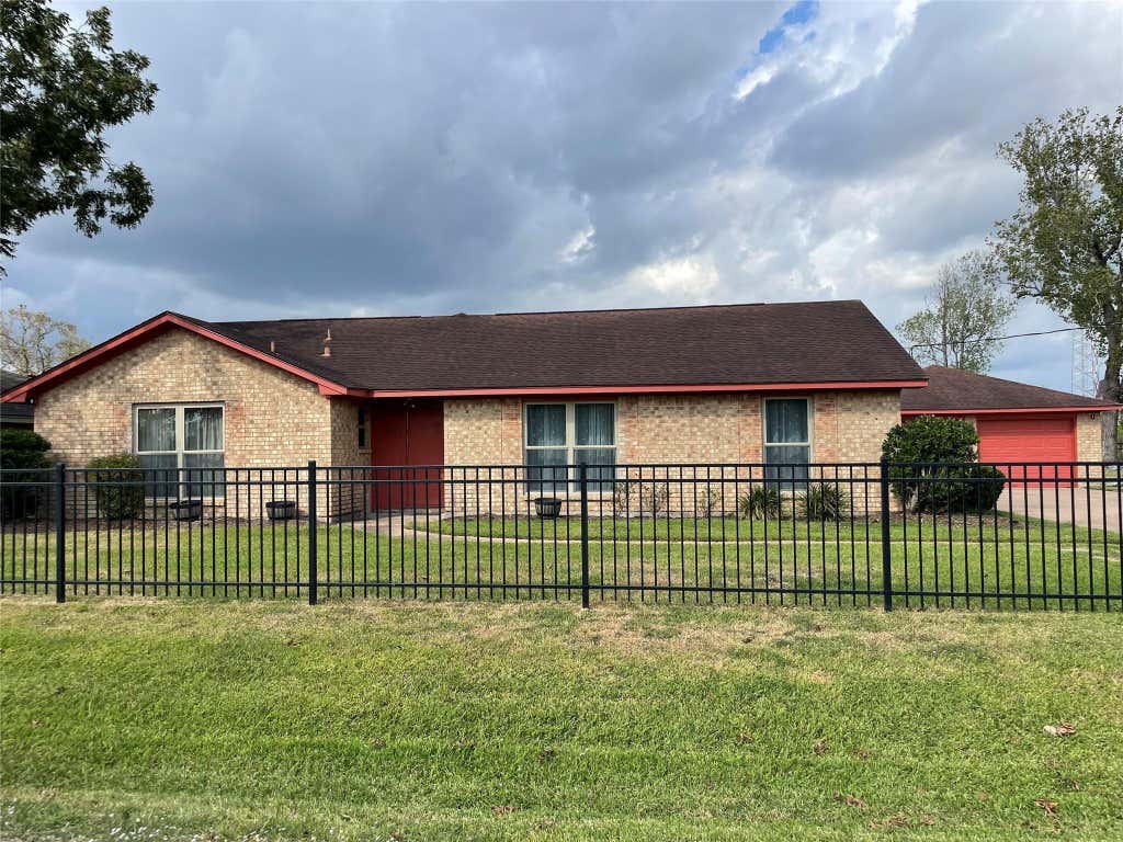 Photo of 4516 11th Street, Brookshire, TX 77423 (MLS # 62227639)