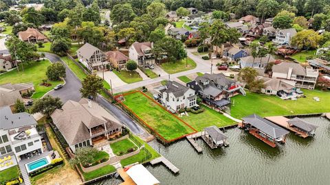 243 Clear Water Street E Montgomery TX 77356