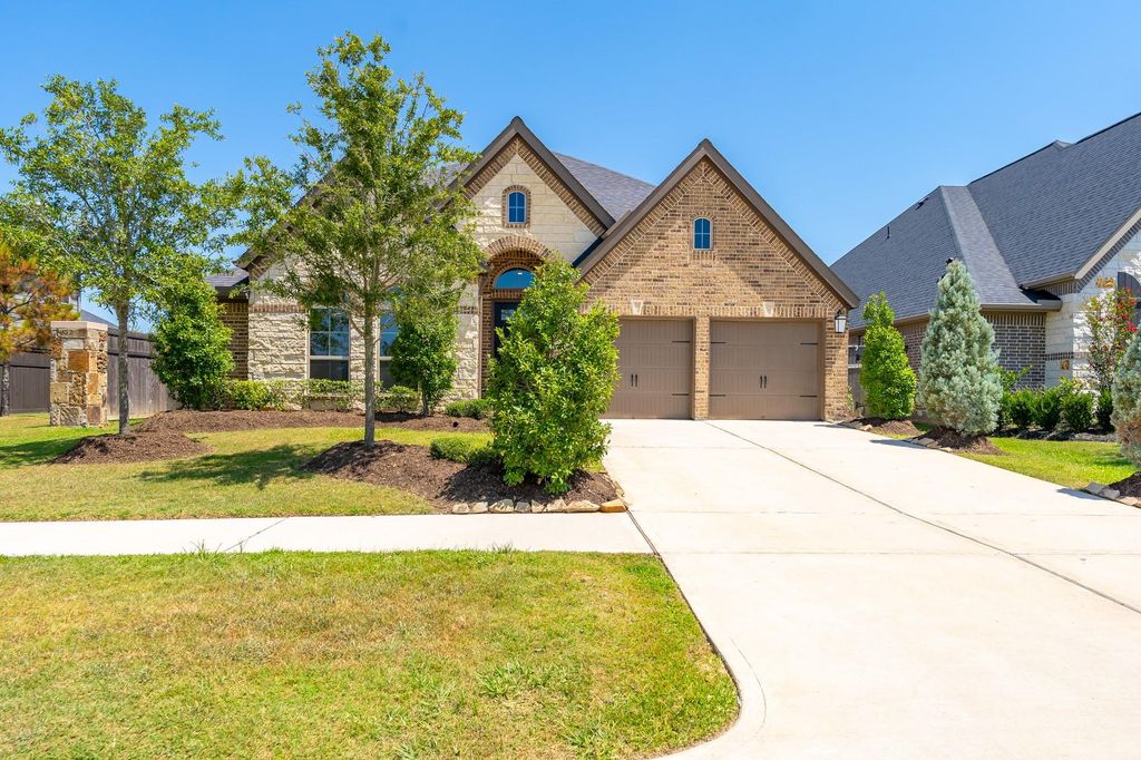 Photo of 28503 Damon Creek Lane, Fulshear, TX 77441 (MLS # 74267876)