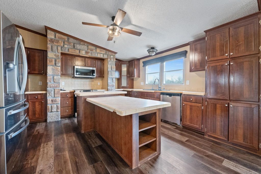 Photo of 1007 County Road 6055, Dayton, TX 77535 (MLS # 95677348)