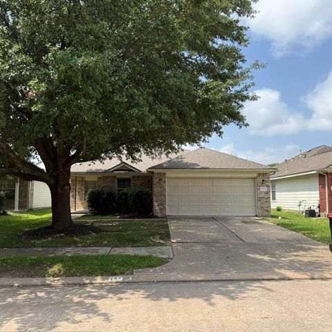 Photo of 19322 River Bottom Road, Katy, TX 77449 (MLS # 74562214)
