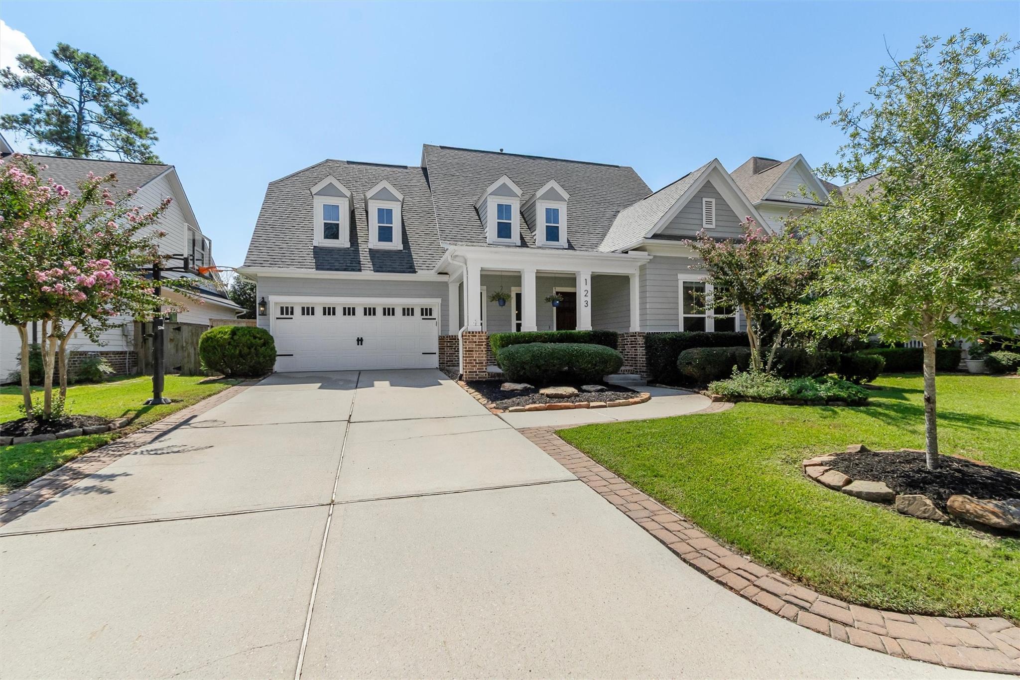 123 Cherry Oak Ln