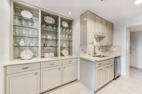 5100 San Felipe Street 164 Houston TX 77056