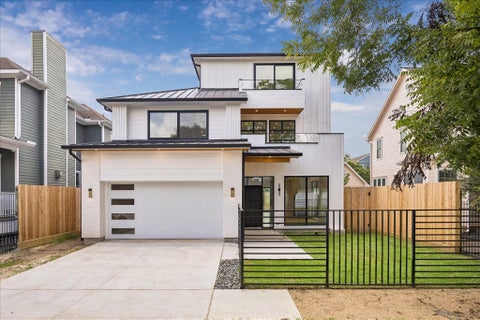 Photo of 2218 Gostick Street, Houston, TX 77008 (MLS # 87300082)