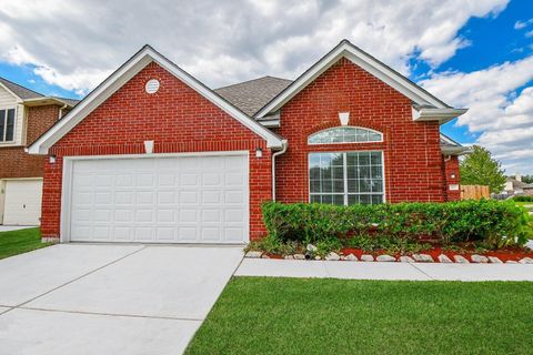 Tiny photo for 802 Childers Court, Stafford, TX 77477 (MLS # 90784793)