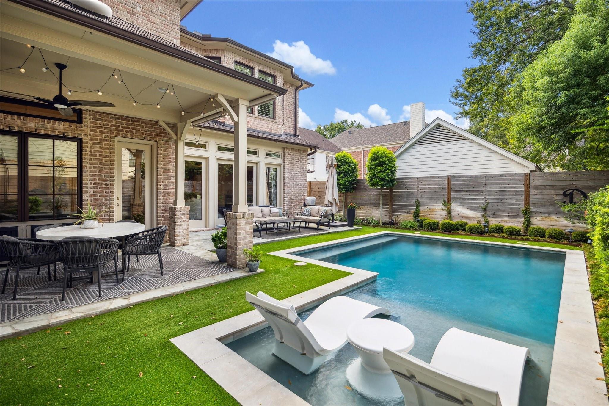 4132 Southwestern Street