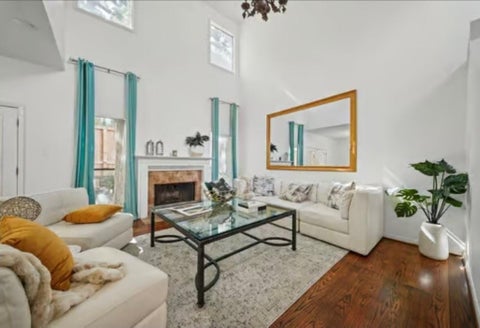 Photo of 2555 Bering Drive #1, Houston, TX 77057 (MLS # 9174149)