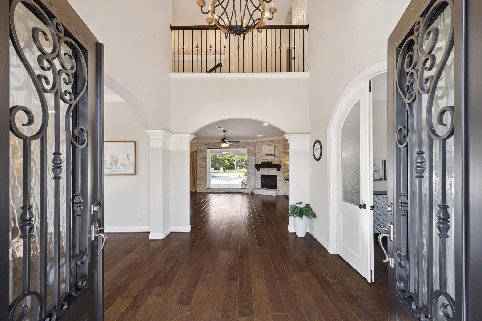 2904 Bridle Path Lane