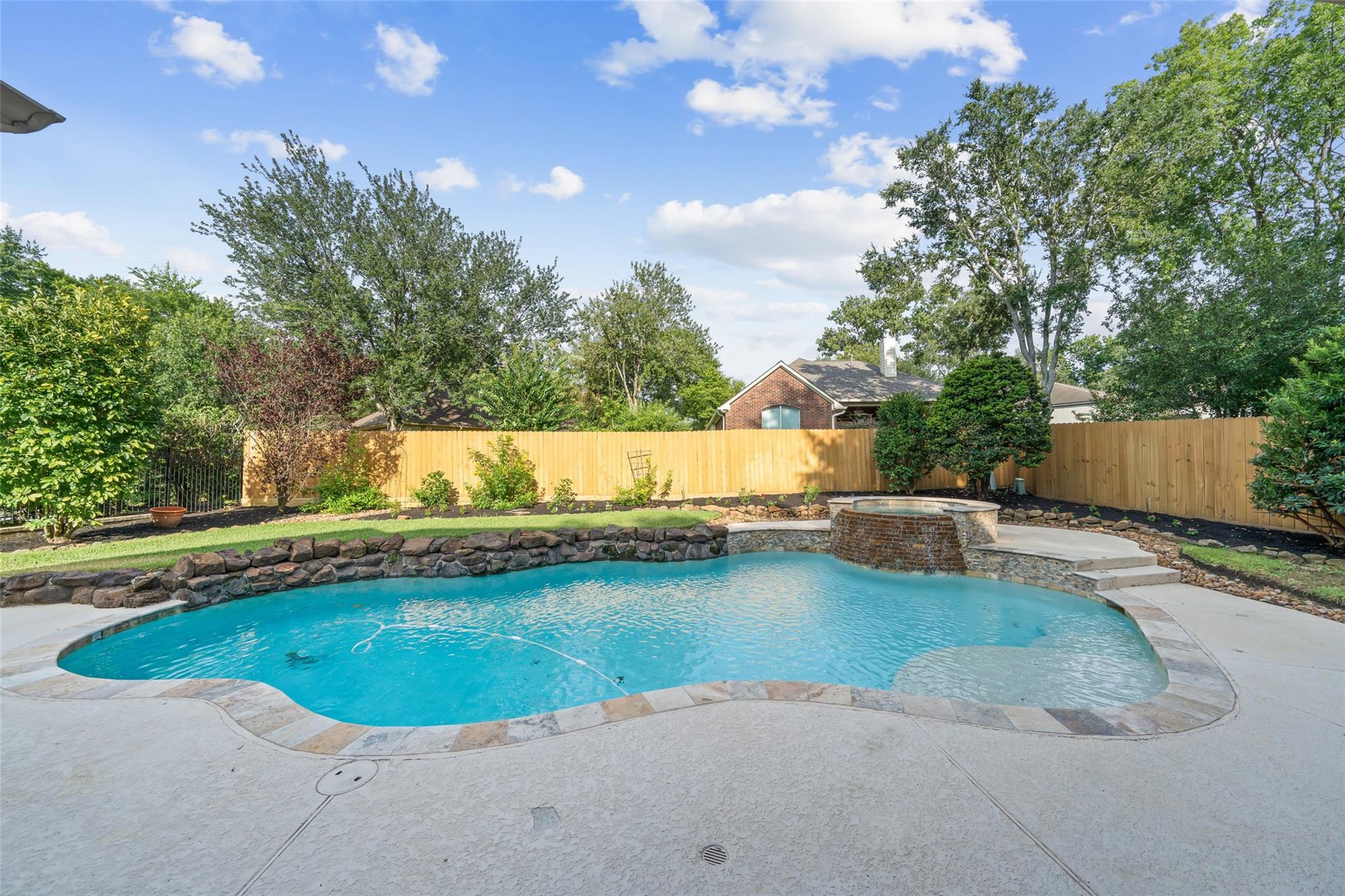 214 Lake View Circle