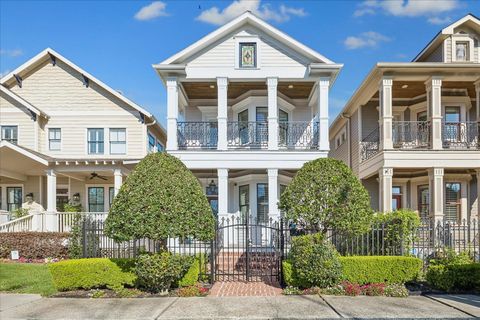 1534 Nicholson Street Houston TX 77008