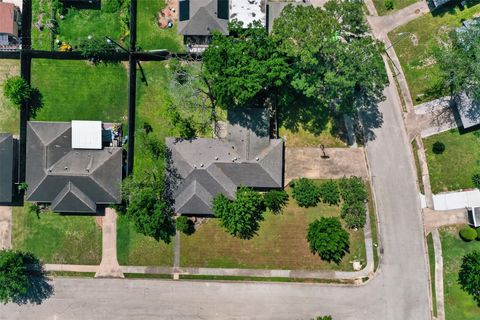 Tiny photo for 4719 Nina Lee Lane, Houston, TX 77092 (MLS # 18721589)