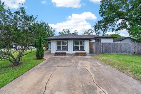 Tiny photo for 4719 Nina Lee Lane, Houston, TX 77092 (MLS # 18721589)