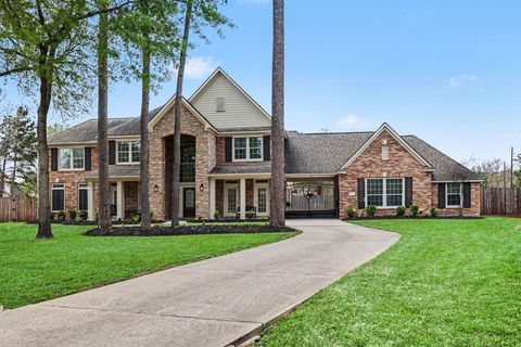 Homes For Sale - 29619 Orchard Grove Drive<br/> Tomball, TX 77377