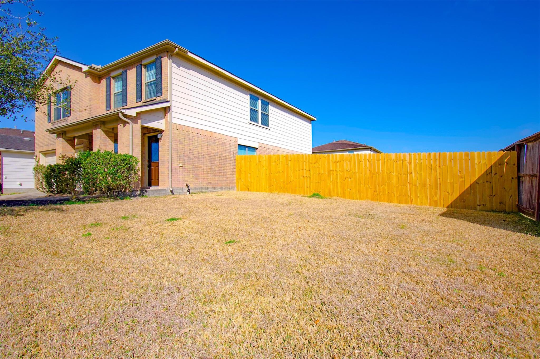15602 Waumsley Way