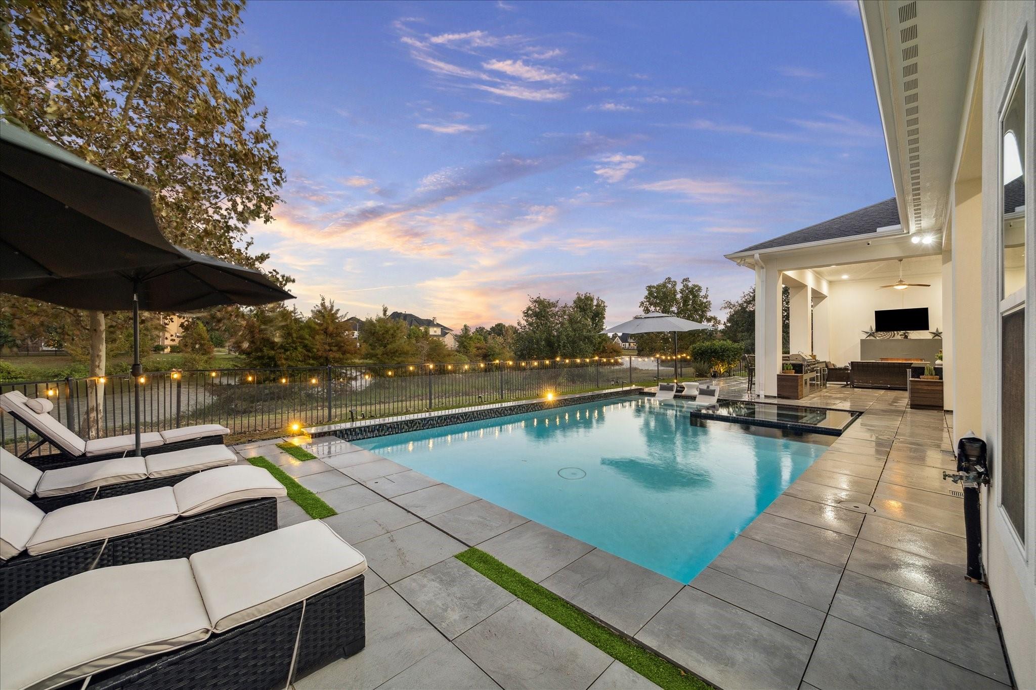 28518 Hoffman Spring Lane