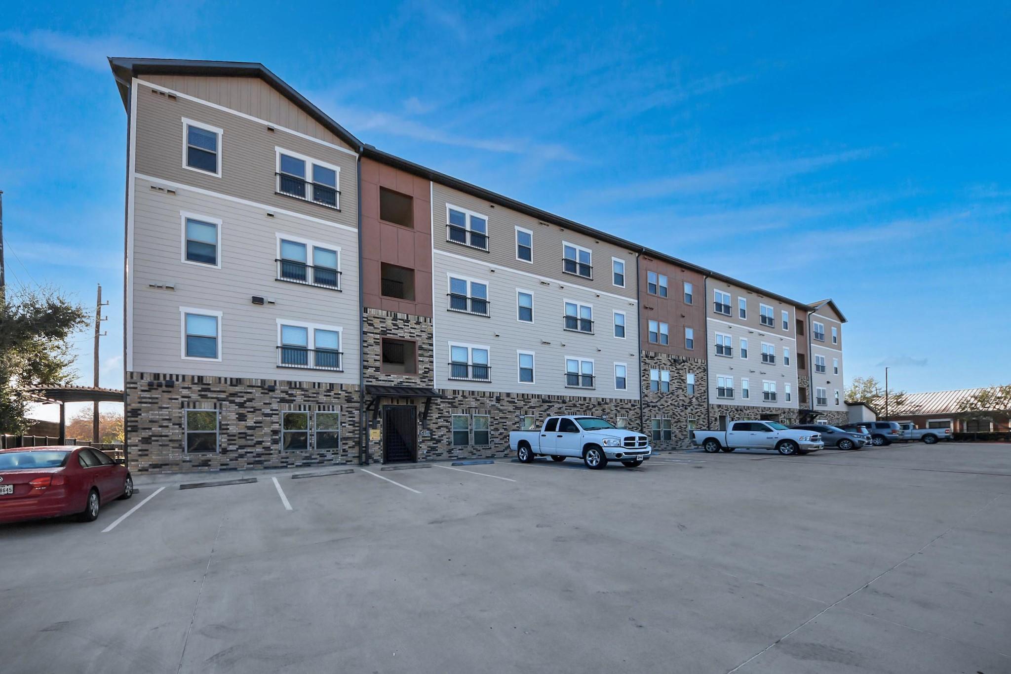 4639 Techniplex Drive 1103