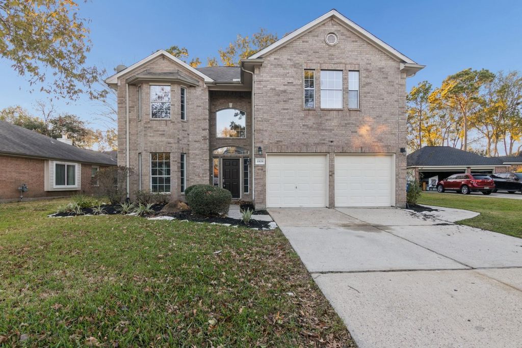 Photo of 19119 Sprintwood Court, Humble, TX 77346 (MLS # 78693446)