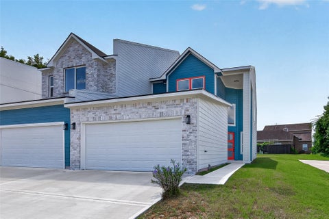 Photo of 115 Capetown Lane, Conroe, TX 77356 (MLS # 29574643)