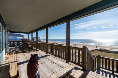 Photo of 1339 Emerald Drive, Crystal Beach, TX 77650 (MLS # 32703415)