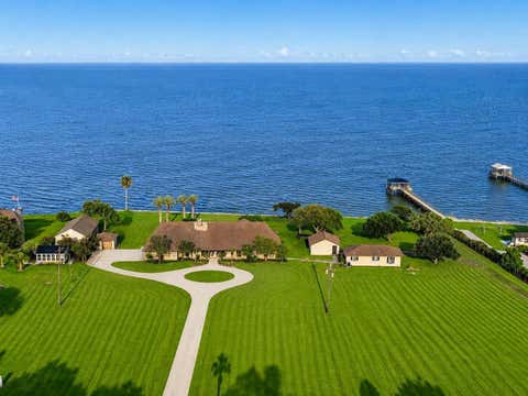 Photo of 11212 Cedar Gully Road, Beach City, TX 77523 (MLS # 18104784)