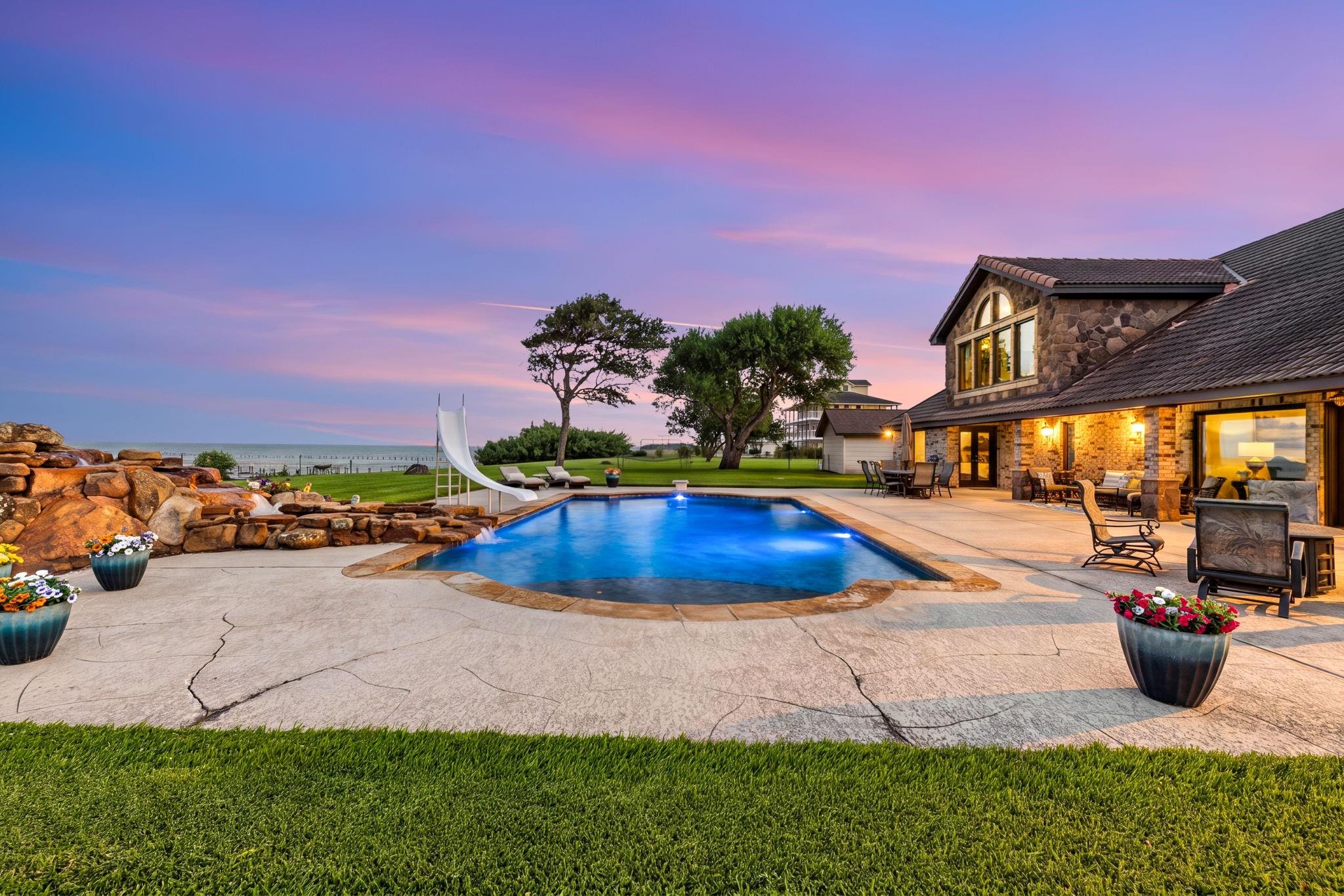 11212 Cedar Gully Road