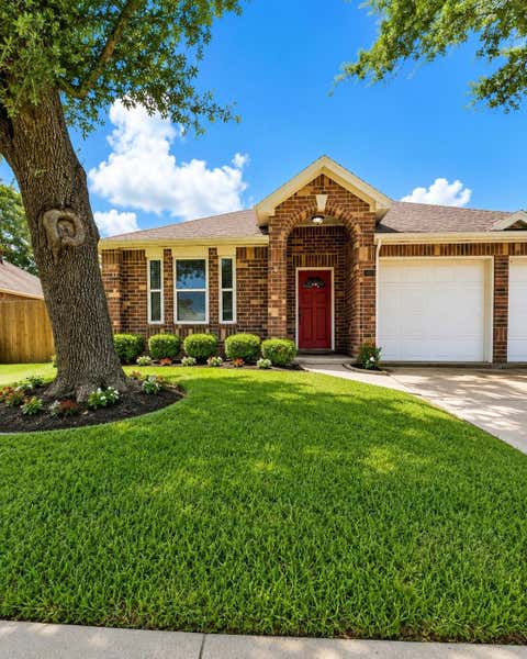 Photo of 4508 Stonebridge Drive, Pearland, TX 77584 (MLS # 35204806)