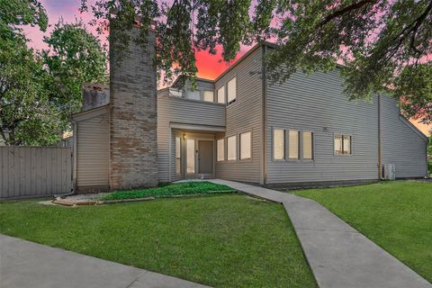 Photo of 1422 Chardonnay Drive, Houston, TX 77077 (MLS # 87933162)