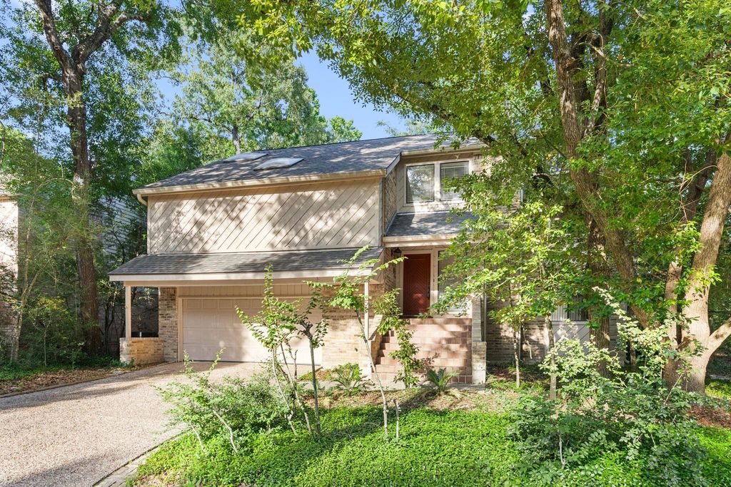 Photo of 50 Lazy Lane LN, The Woodlands, TX 77380 (MLS # 15938861)