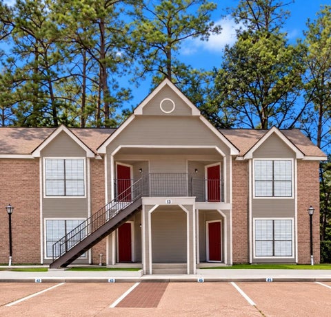Photo of 2402 Sycamore Avenue #D4, Huntsville, TX 77340 (MLS # 53464956)