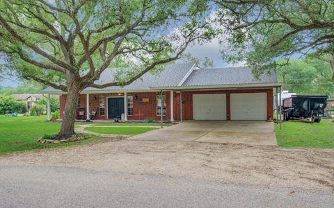 9501 Gene Street Needville TX 77461