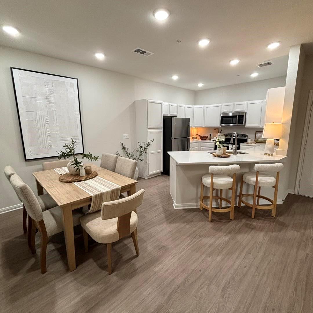 3999 John Sharp Drive 1632