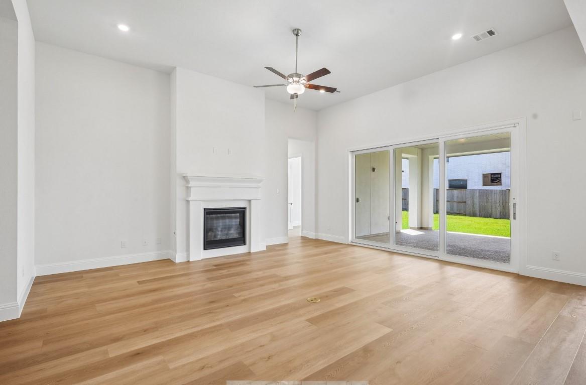 5302 Deer Valley Court