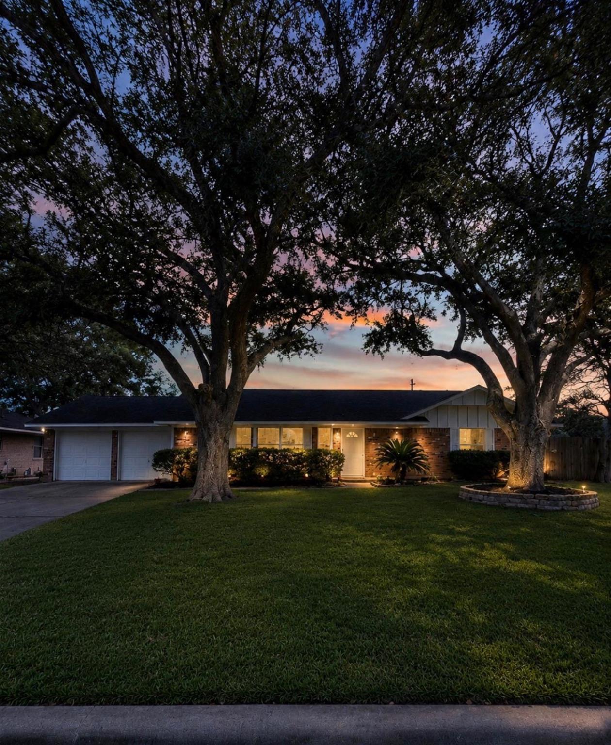 13227 James Lane