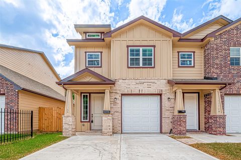 Photo of 5530 Hirondel Street #A, Houston, TX 77033 (MLS # 53919883)