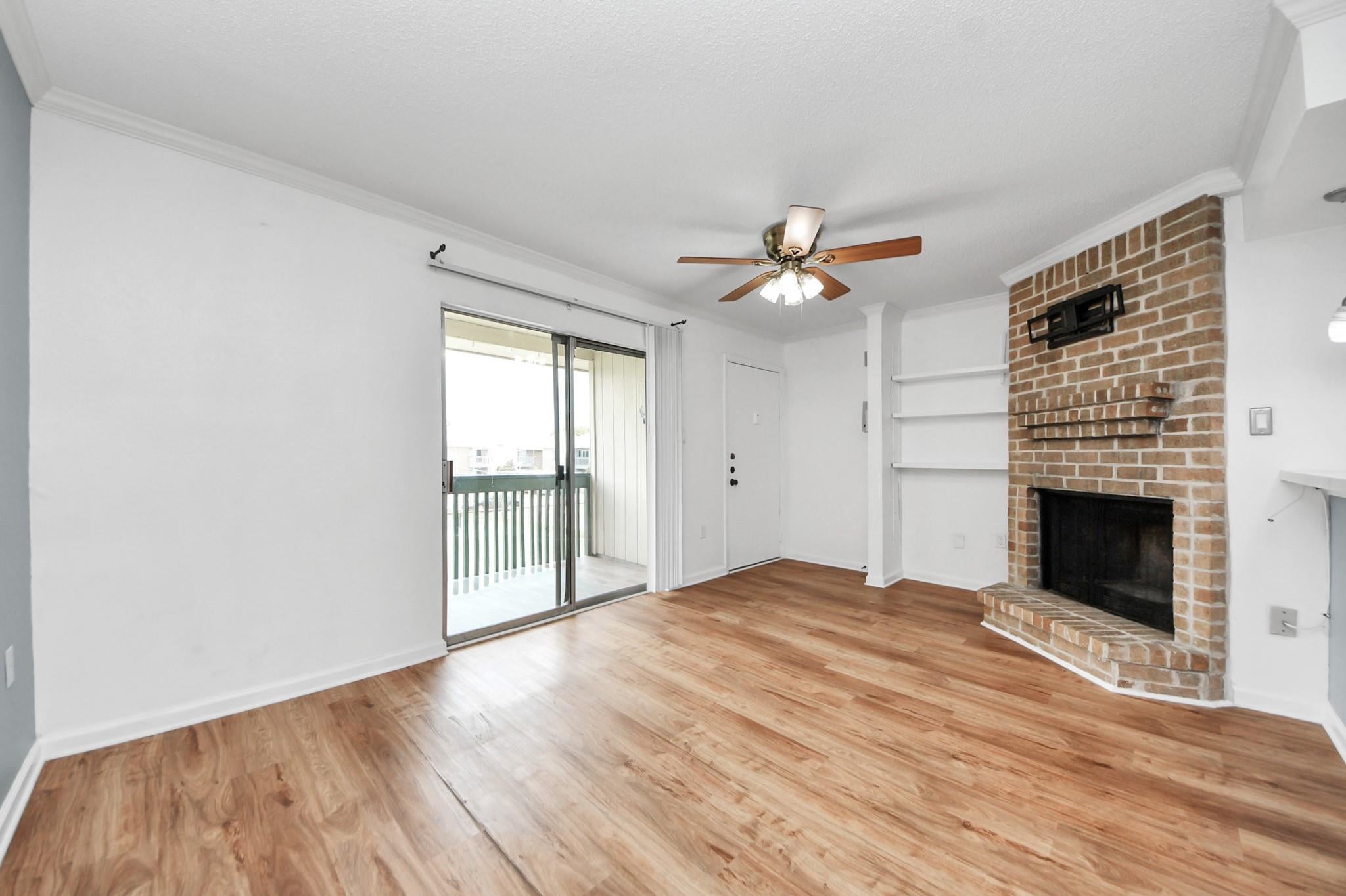 250 El Dorado Boulevard 204
