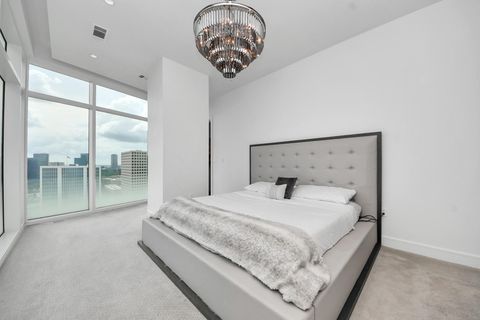 Tiny photo for 4521 San Felipe Street #1904, Houston, TX 77027 (MLS # 59474433)