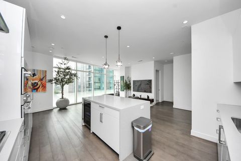 Tiny photo for 4521 San Felipe Street #1904, Houston, TX 77027 (MLS # 59474433)